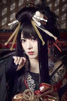 Yuuko Suzuhana